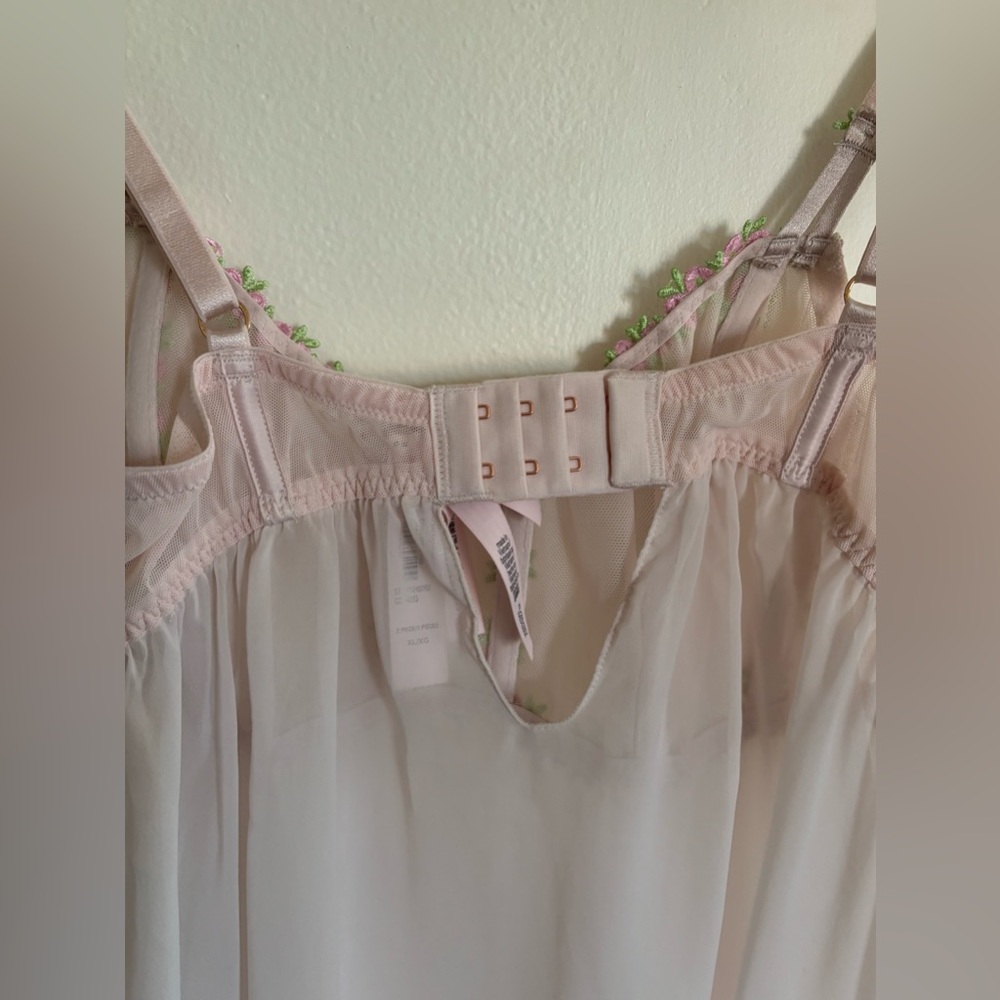 Victoria's Secret Very Sexy Rosebud Embroidery Unlined Corset Babydoll  Chemise - Picture 8 of 12